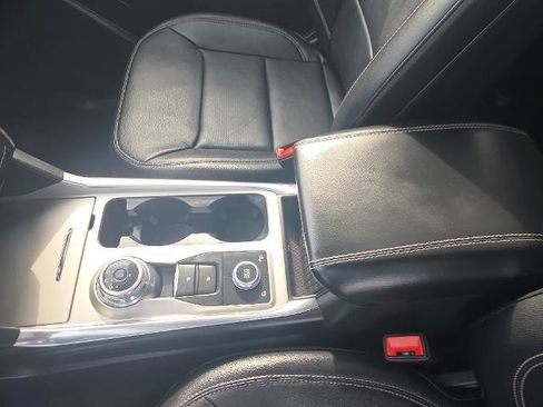 Certified 2023 Ford Explorer Limited AWD/4WD image 21