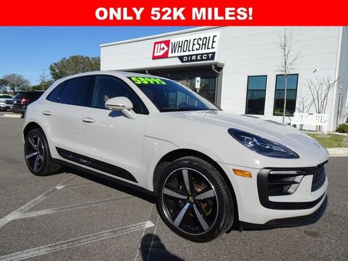 Used 2023 Porsche Macan S AWD/4WD image 1