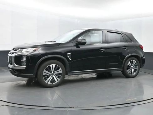 Used 2024 Mitsubishi Outlander Sport SE image 5