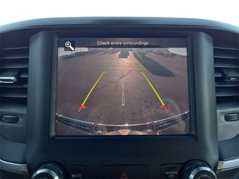 Used 2021 RAM 1500 Big Horn image 19