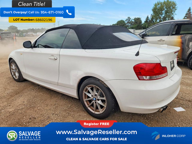 Used 2010 BMW 128i Convertible RWD image 3