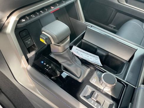 New 2026 Toyota Tundra Platinum AWD/4WD image 26