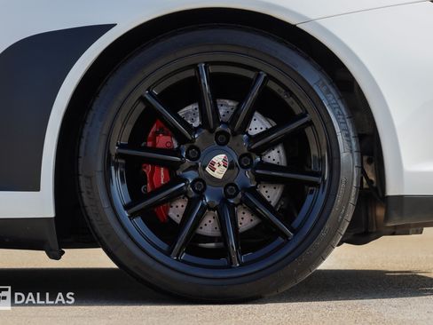 Used 2011 Porsche 911 Carrera GTS RWD image 9