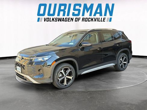 New 2025 Volkswagen Tiguan SE image 2