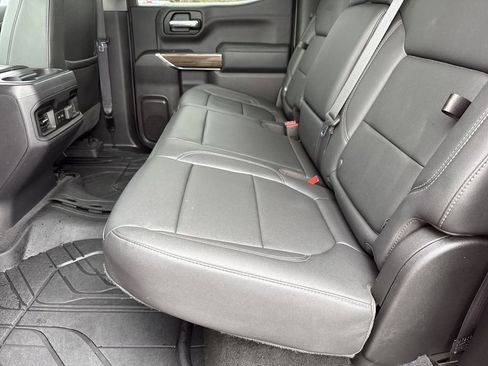 Used 2019 Chevrolet Silverado 1500 RST image 19