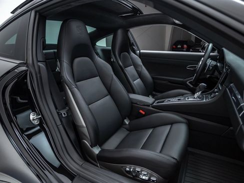 Used 2016 Porsche 911 Carrera S image 34