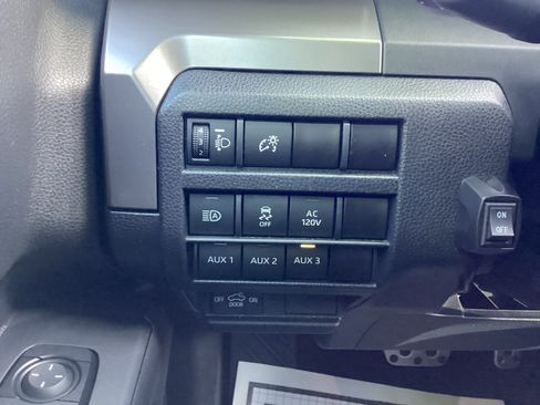 Certified 2024 Toyota Tacoma TRD Sport w/ TRD Sport Upgrade Package AWD/4WD image 7