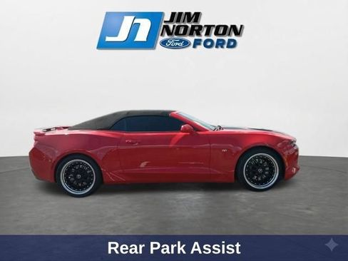 Used 2016 Chevrolet Camaro SS RWD image 12