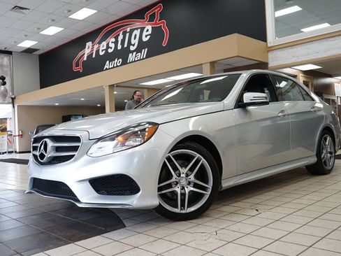 Used 2014 Mercedes-Benz E 350 4MATIC Sedan image 20