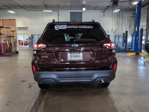 Used 2026 Subaru Forester Premium AWD/4WD image 13