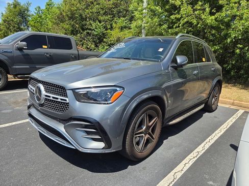 Used 2025 Mercedes-Benz GLE 350 4MATIC image 3