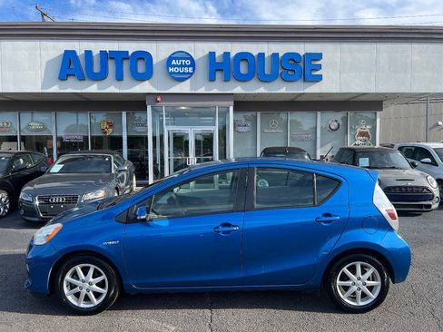 Used 2012 Toyota Prius C Three FWD image 8