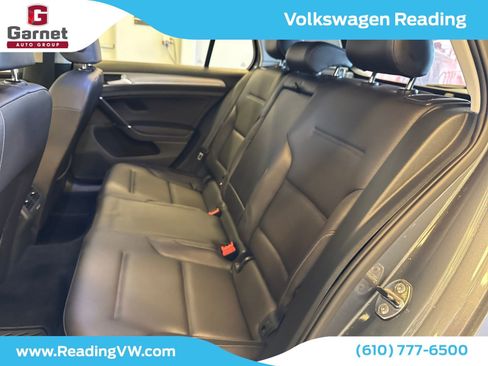 Used 2015 Volkswagen Golf SE FWD image 23
