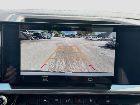 Used 2025 Chevrolet Silverado 1500 RST RWD image 11