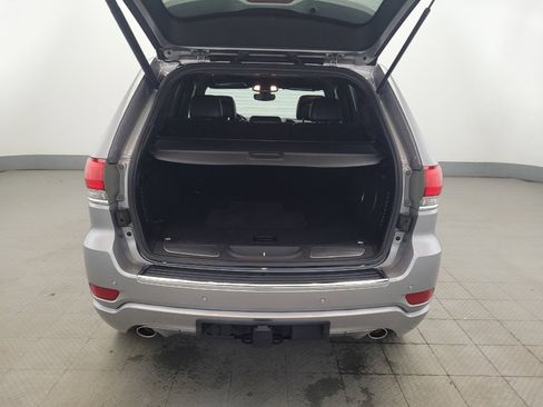 Used 2018 Jeep Grand Cherokee Overland AWD/4WD image 29
