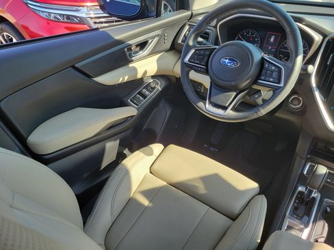 Certified 2025 Subaru Ascent Limited image 15