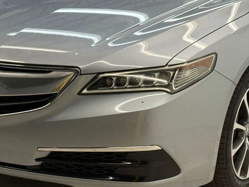 Used 2015 Acura TLX V6 w/ Technology Package FWD image 4