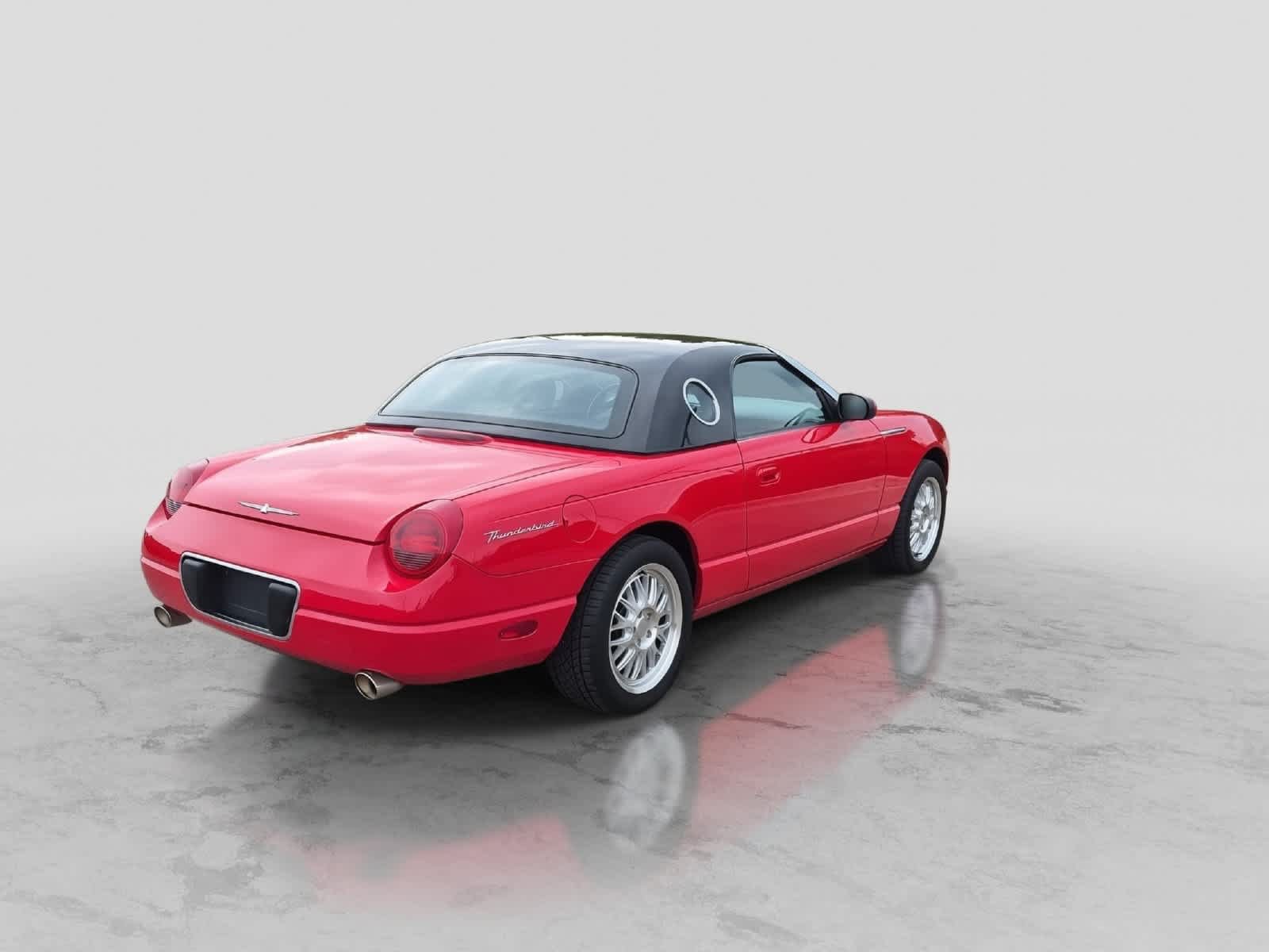Used 2005 Ford Thunderbird RWD image 8