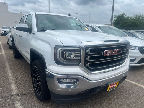 Used 2018 GMC Sierra 1500 SLT AWD/4WD image 2