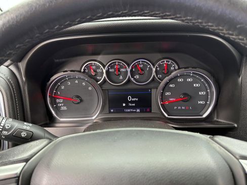 Used 2021 Chevrolet Silverado 1500 LTZ AWD/4WD image 18