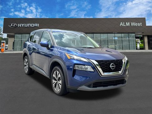 Used 2023 Nissan Rogue SV AWD/4WD image 3