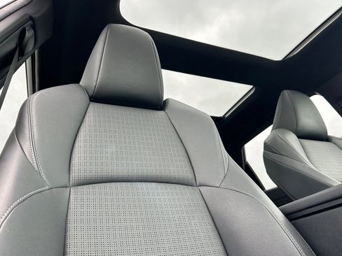 Certified 2023 Toyota bZ4X Limited image 21