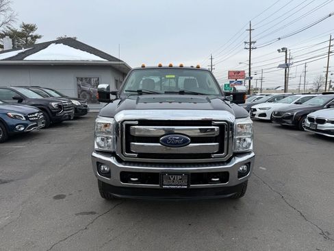Used 2016 Ford F350 Lariat w/ Chrome Package image 2