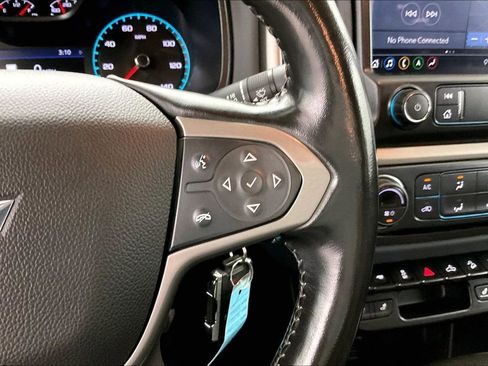Used 2021 Chevrolet Colorado Z71 image 12