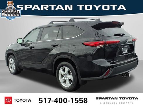 Used 2023 Toyota Highlander L image 9