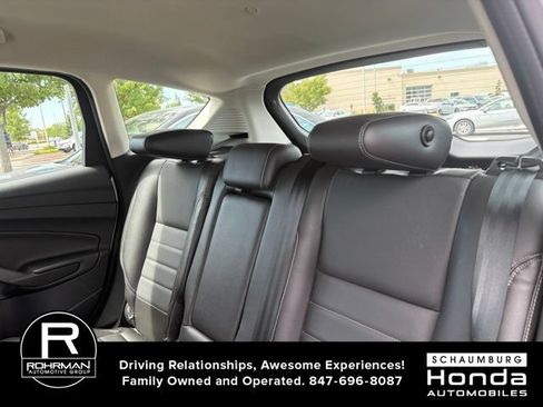 Used 2014 Ford C-MAX SEL w/ Equipment Group 301A FWD image 8
