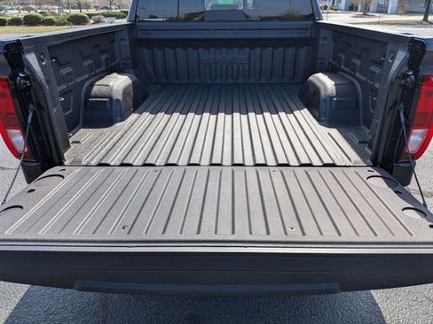 New 2026 GMC Sierra 1500 SLE image 32