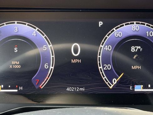 Certified 2023 Jeep Grand Cherokee Limited AWD/4WD image 26