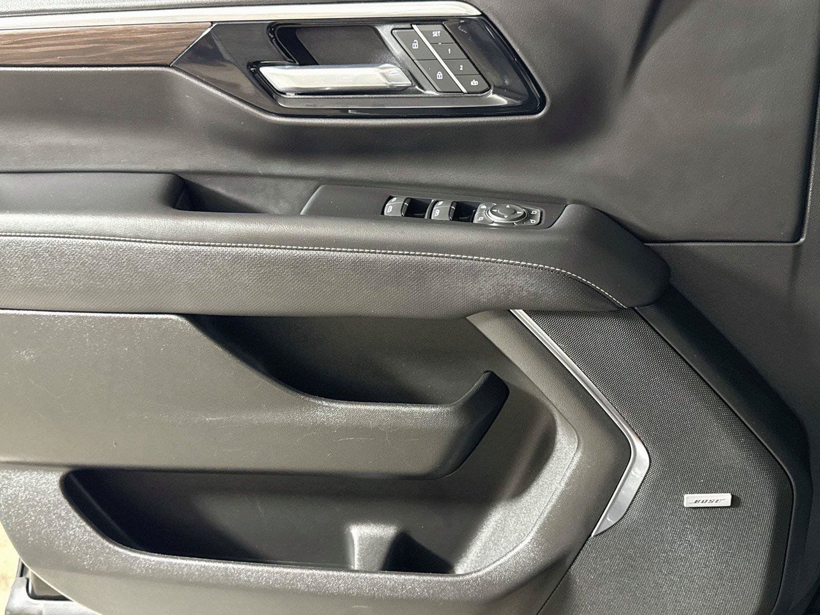 Certified 2025 Chevrolet Tahoe Premier AWD/4WD image 16