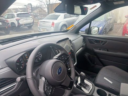 Used 2025 Subaru Forester Premium image 11
