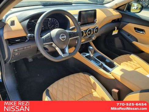 New 2025 Nissan Sentra SV w/ SV Premium Package image 9