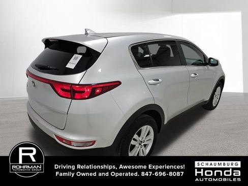 Used 2019 Kia Sportage LX AWD/4WD image 4
