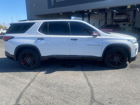 Used 2023 Chevrolet Traverse Premier w/ Redline Edition AWD/4WD image 4