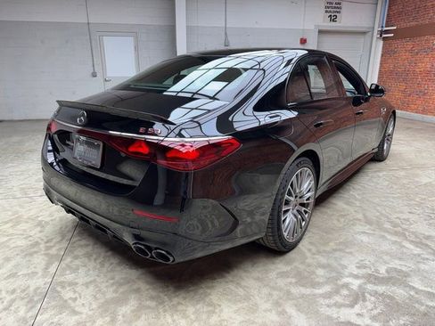 New 2026 Mercedes-Benz E 53 AMG e 4MATIC Sedan image 4