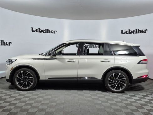 Used 2022 Lincoln Aviator Reserve w/ Equipment Group 201A AWD/4WD image 4