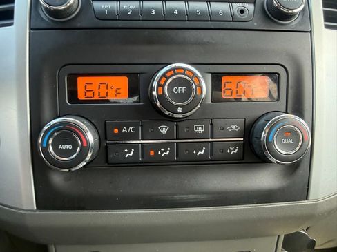 Used 2013 Nissan Frontier SV w/ SV Value Truck Pkg AWD/4WD image 22