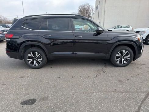 New 2026 Volkswagen Atlas SE image 1