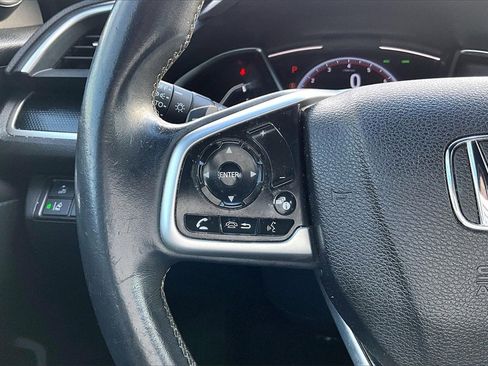 Used 2019 Honda Civic Sport image 18