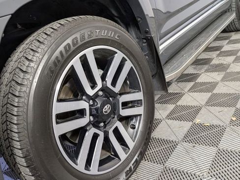 Used 2024 Toyota 4Runner Limited image 12