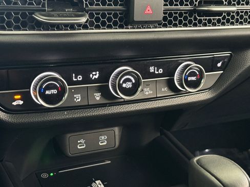 Used 2026 Honda HR-V EX-L image 17