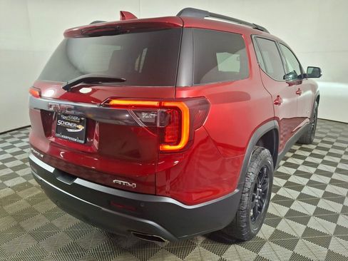 Used 2022 GMC Acadia AT4 w/ Technology Package image 5
