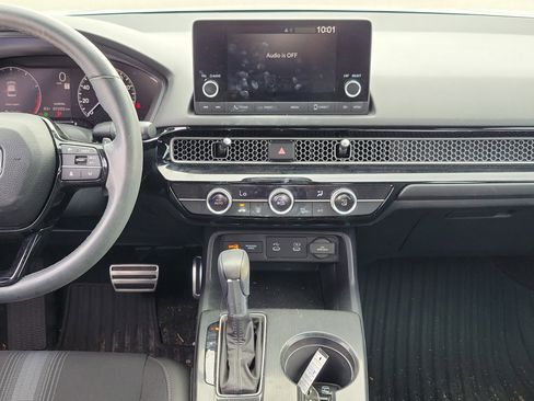 Used 2025 Honda Civic Sport image 18