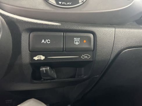 Used 2011 Honda Fit image 10