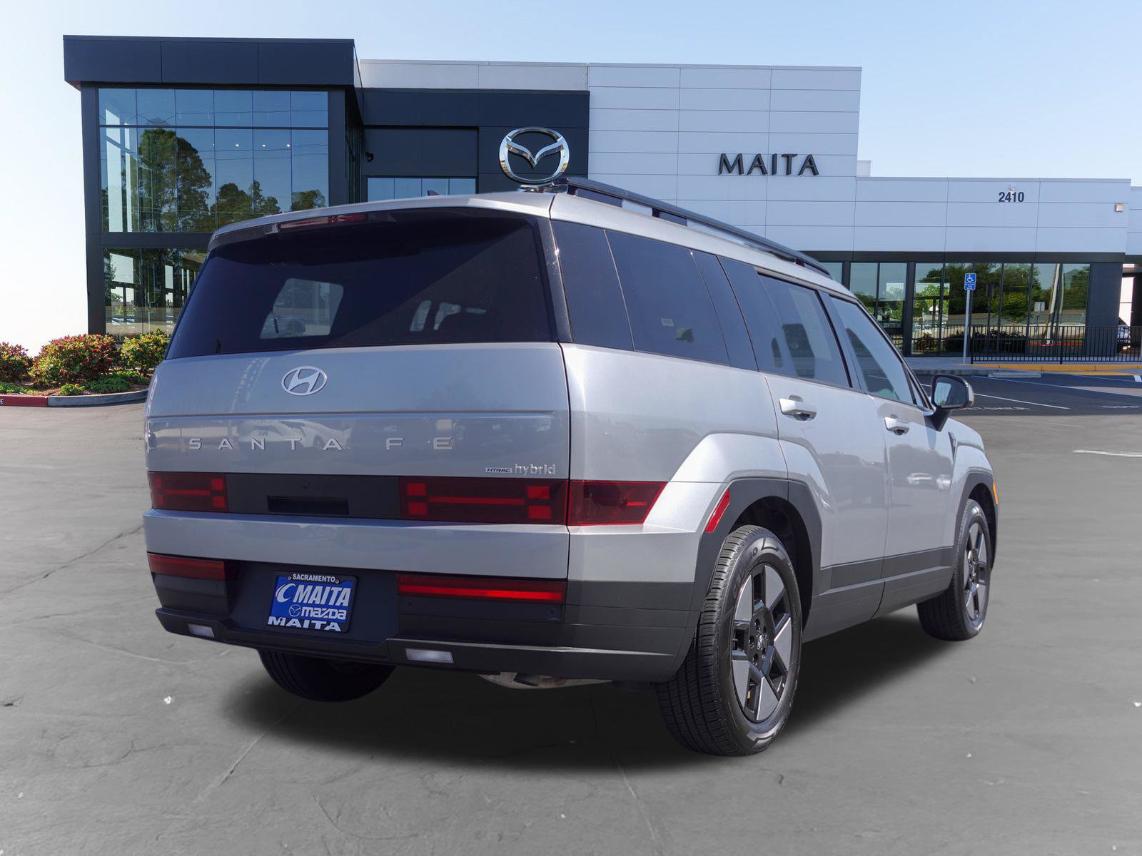 Used 2025 Hyundai Santa Fe SEL AWD/4WD image 3