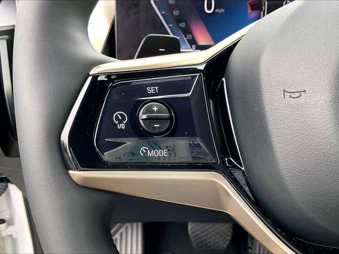 Used 2025 BMW X3 xDrive30i w/ Convenience Package image 19