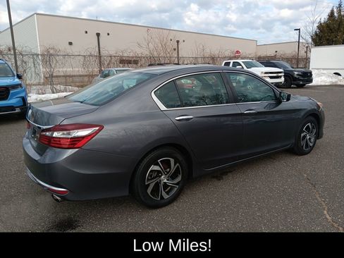 Used 2016 Honda Accord LX image 4